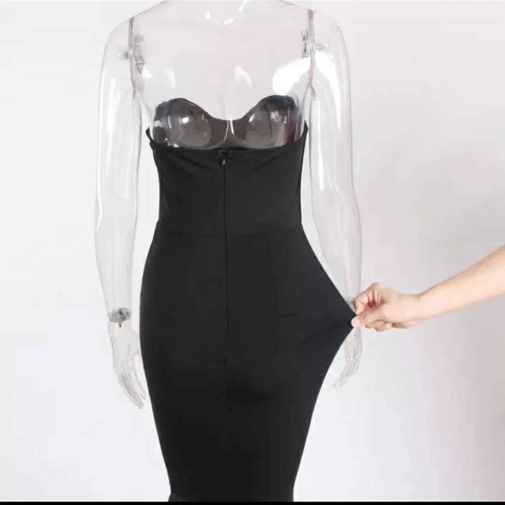 Sexy Strapless Black Dress - Picture 10 of 16